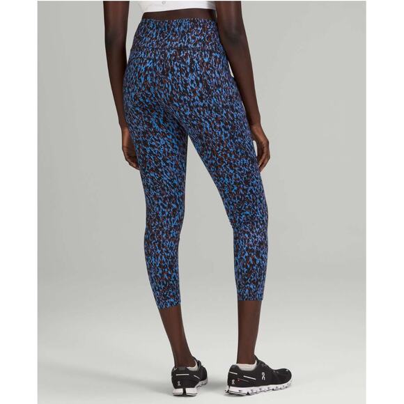 0 Lululemon Blue Cheetah Print Fast and Free High Rise Tight 25" Leggings - Picture 2 of 6